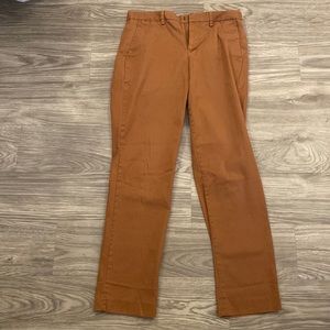 Men’s Express photographer pants.